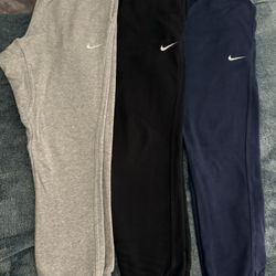 Nike Sweat Pants Joggers Size Large 3 Pairs