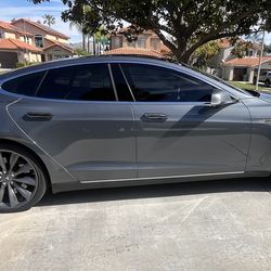 2013 Tesla Model S