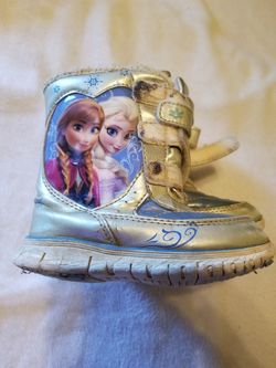 Frozen Snow Boots