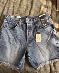 NEW WITH TAGS! Levi's Blue Cutoff 501 Denim Shorts