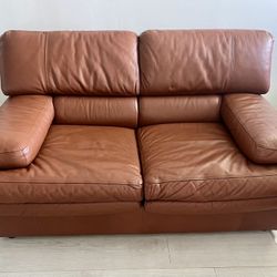 Italian Leather Loveseat Sofá 