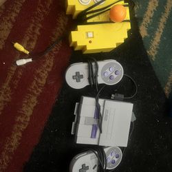 Nintendo And Pac-Man Plug And Play 