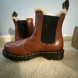 Dr. Martens 2976 Leonore Faux Fur Lined Chelsea Tan boots