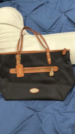 Coach purse used in great condition