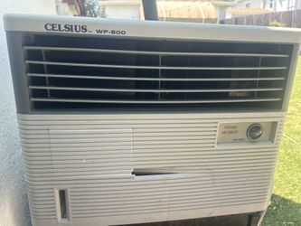 Celsius WF-500 Portable Cooler