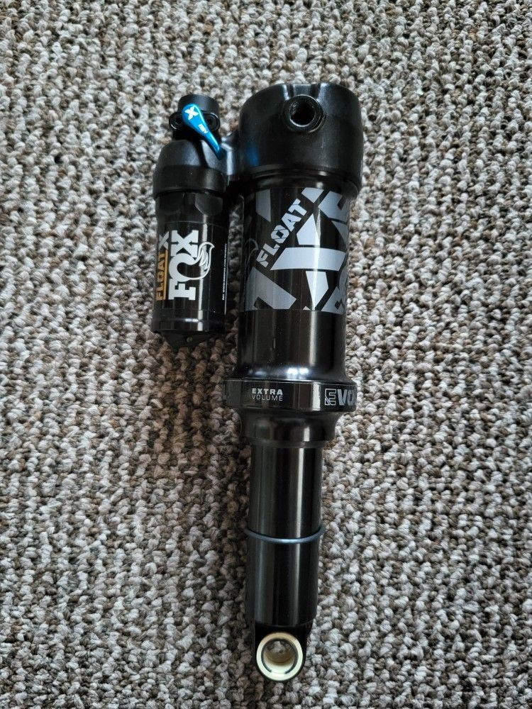 Rear Shock FOX 2022 SERIES FLOAT X 2POS-ADJ
