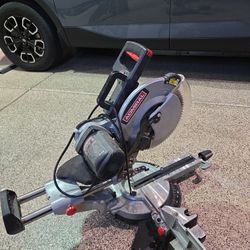 12" Dual-Bevel Sliding Compound Miter Saw