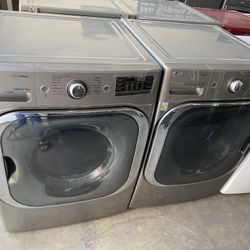 Lg Washer And Gas Dryer XXL Capacity 