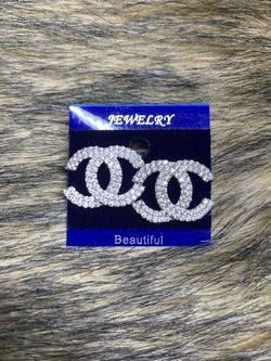 Fashion earring