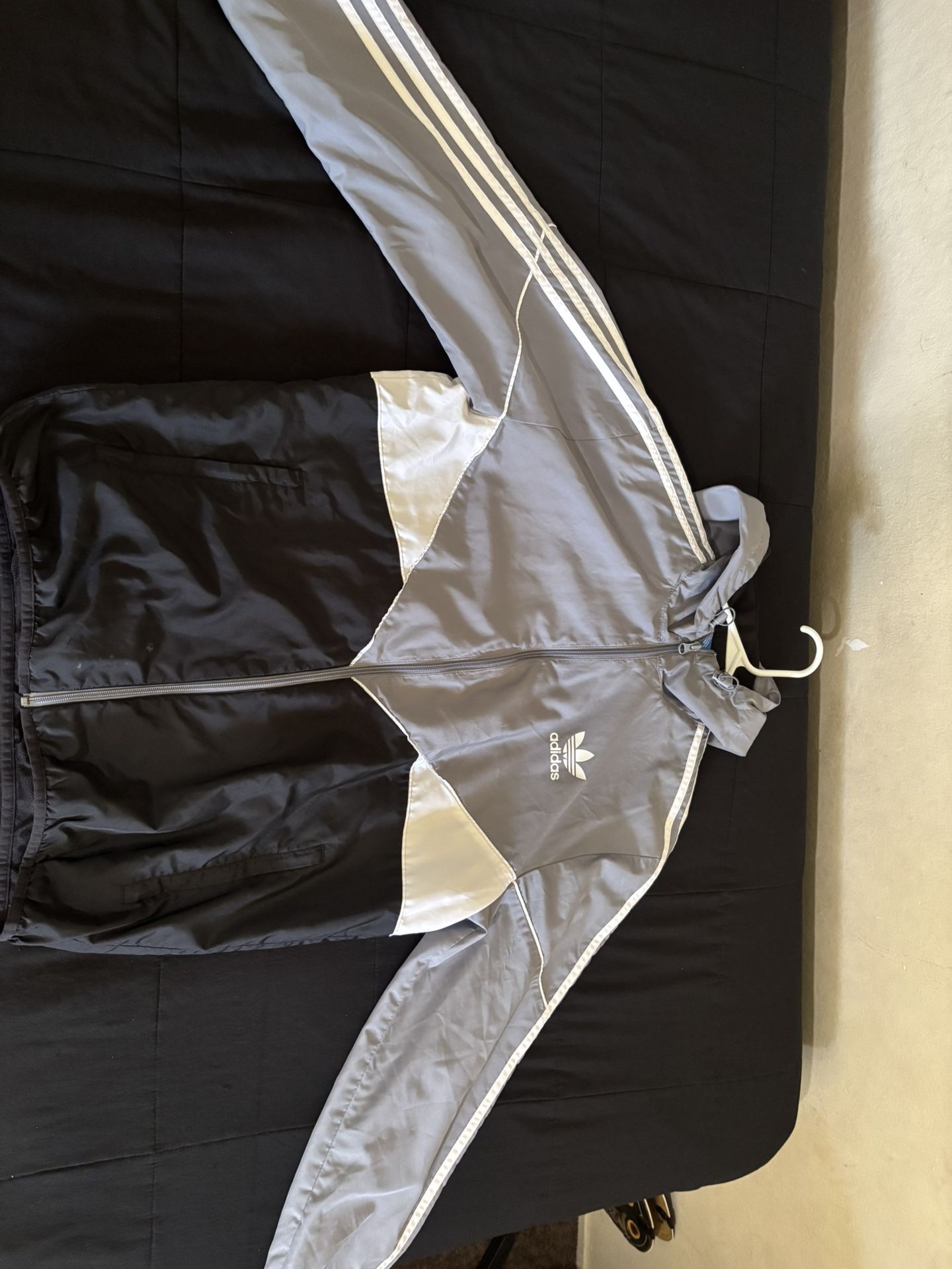 Adidas Windbreaker Jacket Men’s
