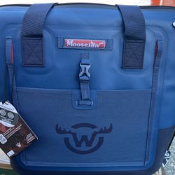 Moosejaw 42 Can Chilladilla Soft-Sided Cooler Tote, Blue