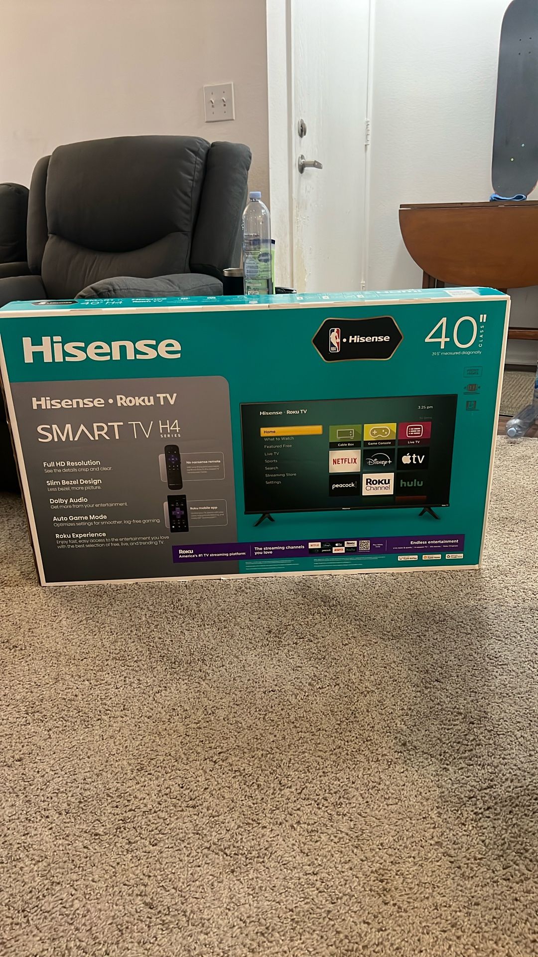 Hisense  40” Roku Smart TV