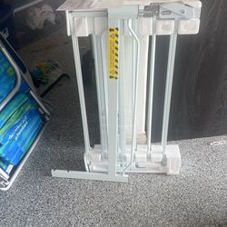 Regale Baby Gate 16x24