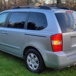 2007 KIA Sedona