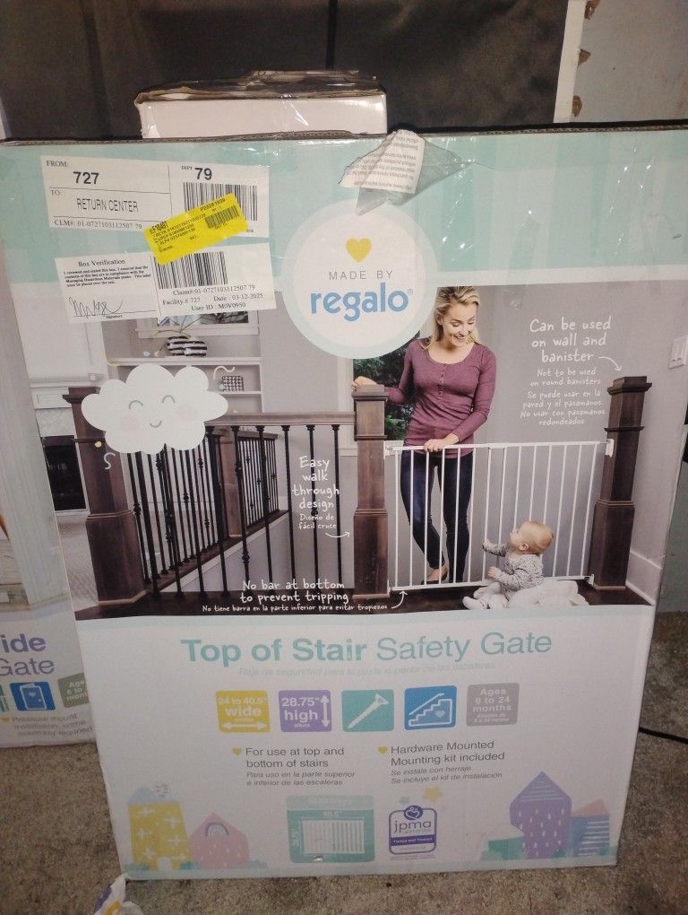 Top Of Stairs Baby Gate