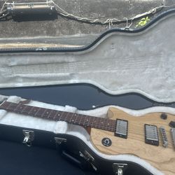 Gibson Les Paul Studio Swamp Ash electric in a Gibson