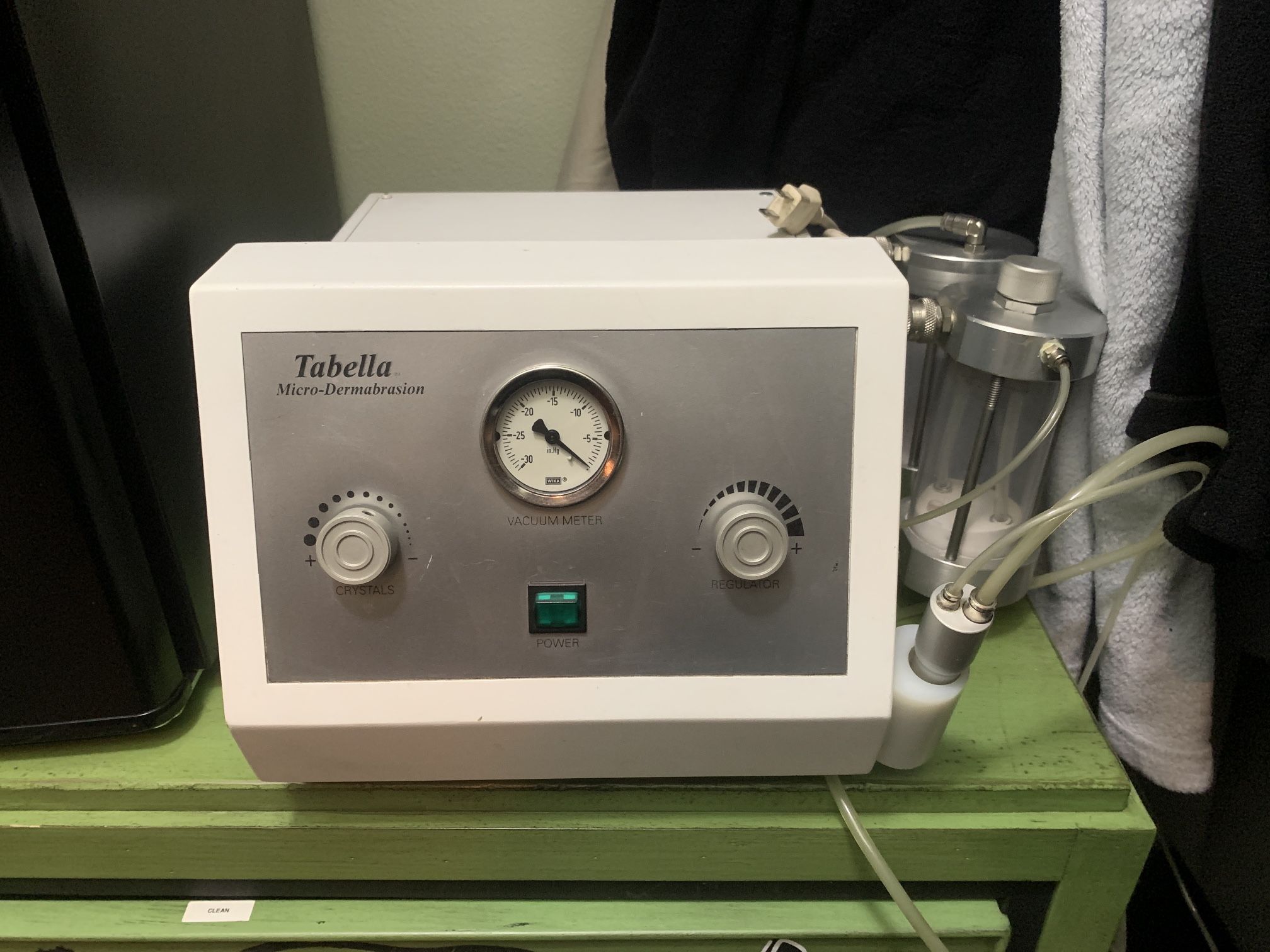 Tabella Professional Microdermabrasion Machine