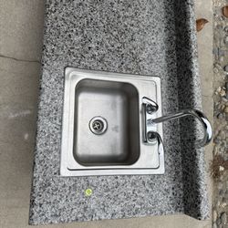 Counter Top With Sink And Faucet