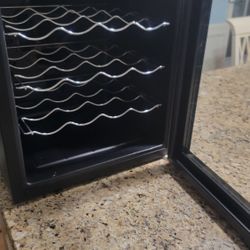 Avanti Wine Cooler 