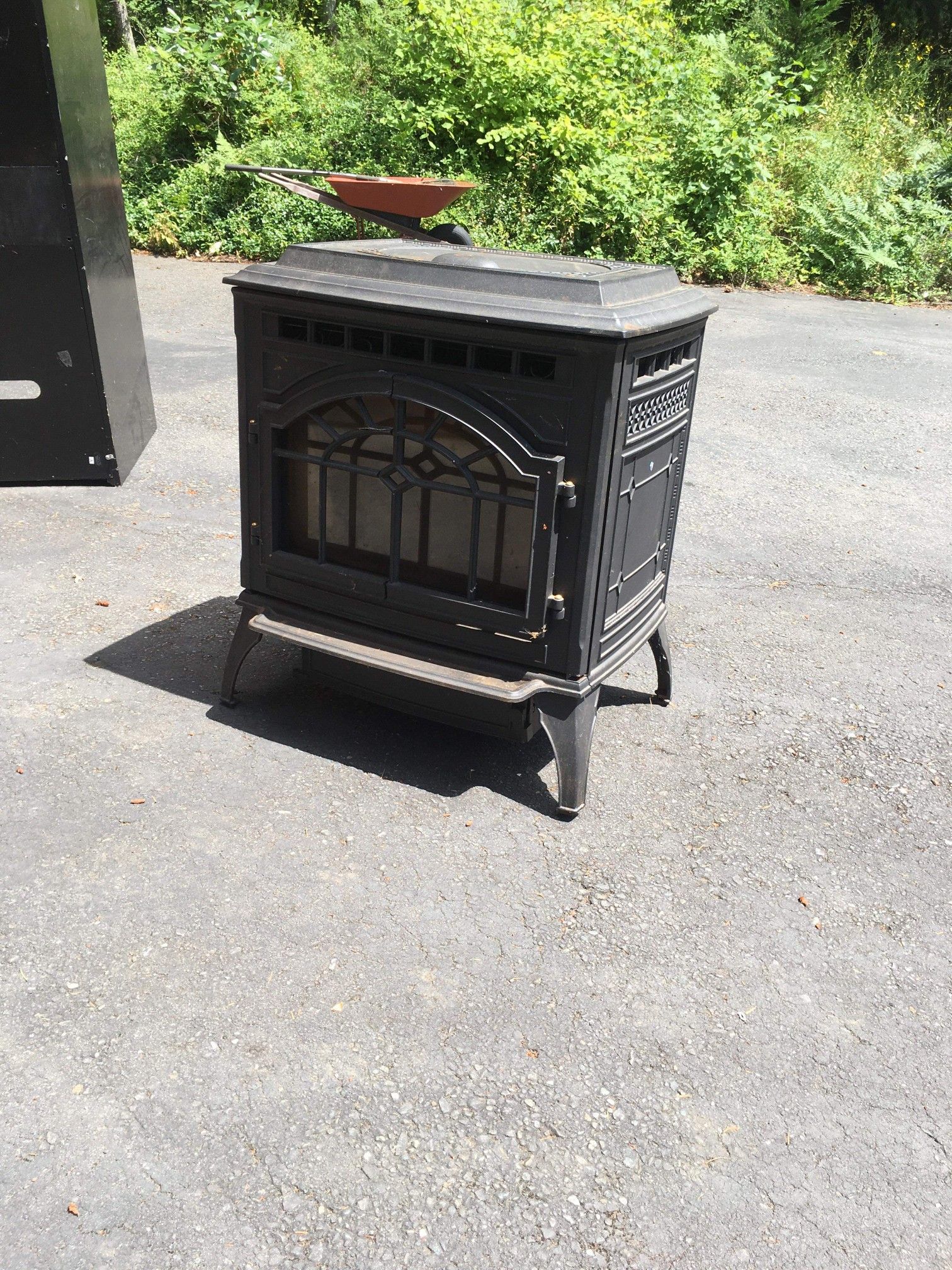 Quadrafire Pellet Stove 4000 sq ft for Sale in Olympia, WA OfferUp