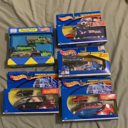 2000 Hot Wheels Pavement Pounders and Racing Pack