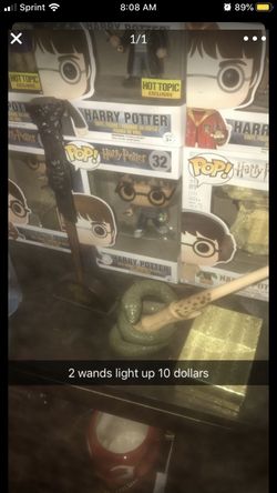 2 Harry Potter light up wands