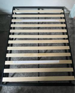 MOVING SALE - Full Size Metal Platform Bed Frame - No Box Spring Needed