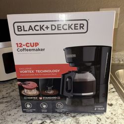 BLACK+DECKER 12-Cup* Programmable Coffeemaker, Black, Vortex Technology Digital