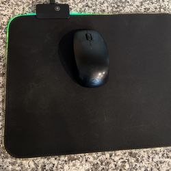 Light Changing Mouse Pad