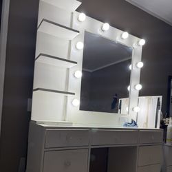 Makeup Vanity 