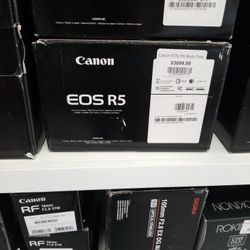 Canon EOS R5 