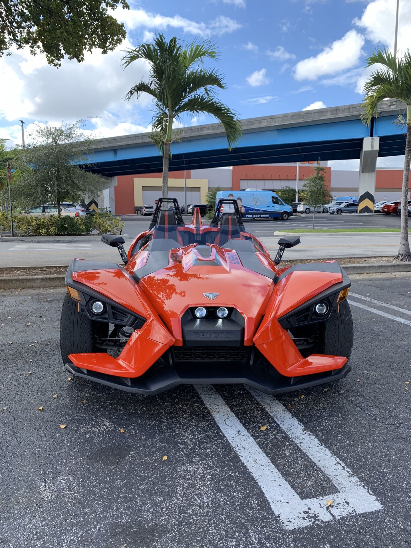 Polaris slingshot