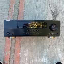 Yamaha Receiver 