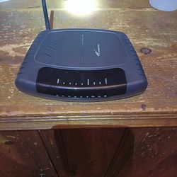 Westell Versalink  4-Port DSL Modem