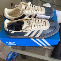 Adidas Sambas Blue And Beige Color way