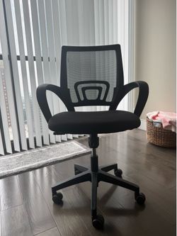 Adjustable Office Chair