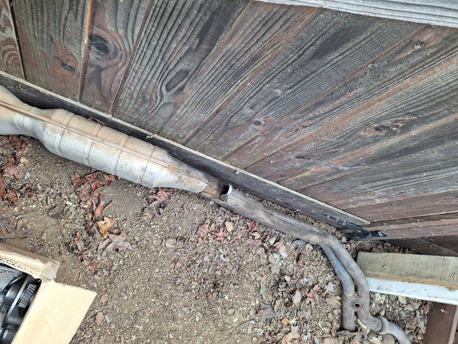 BMW exhaust 528e