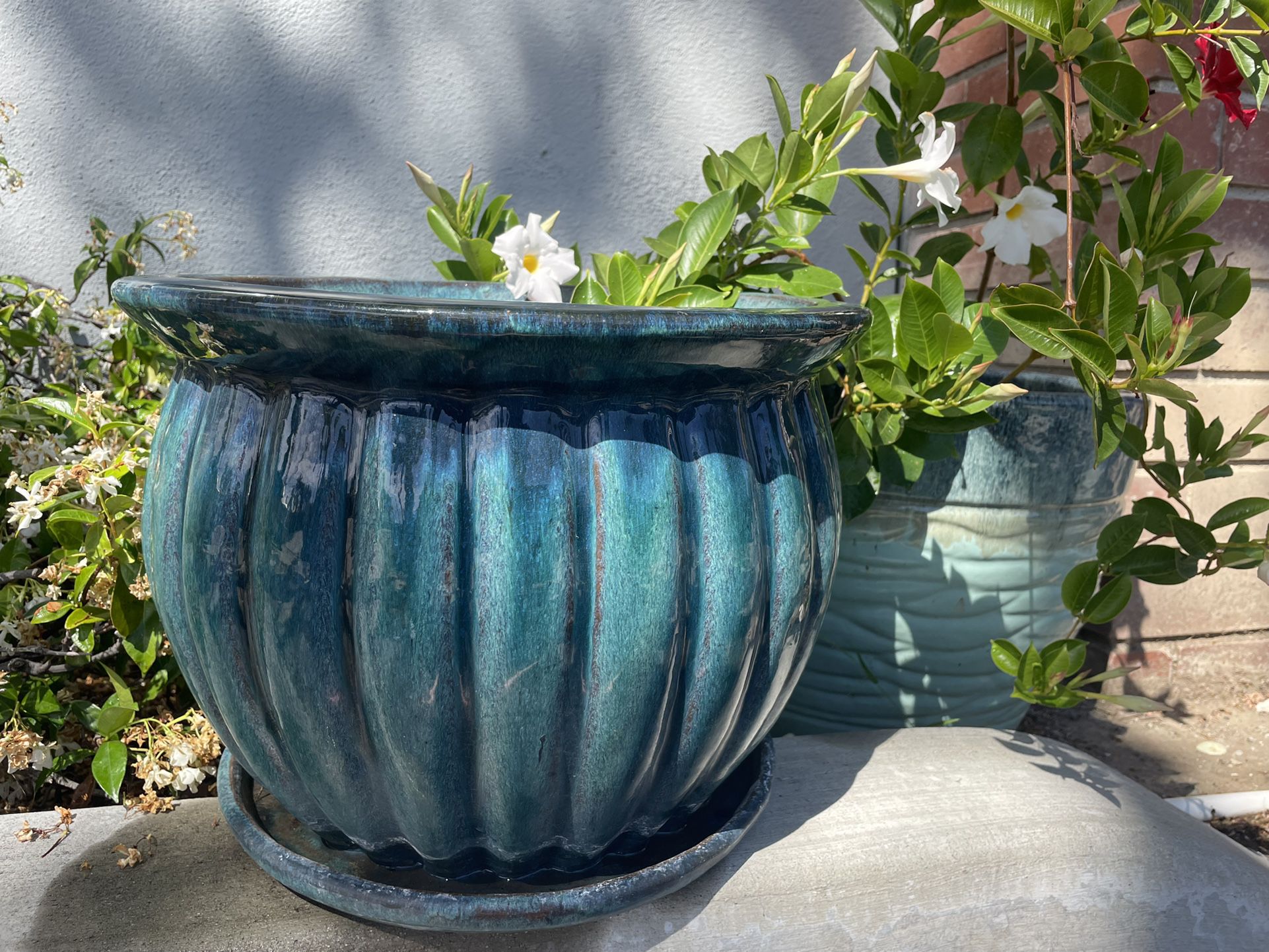 Round Ceramic Planter Pot