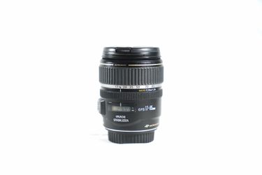 Canon EF-S 17-85mm f/4-5.6 IS USM