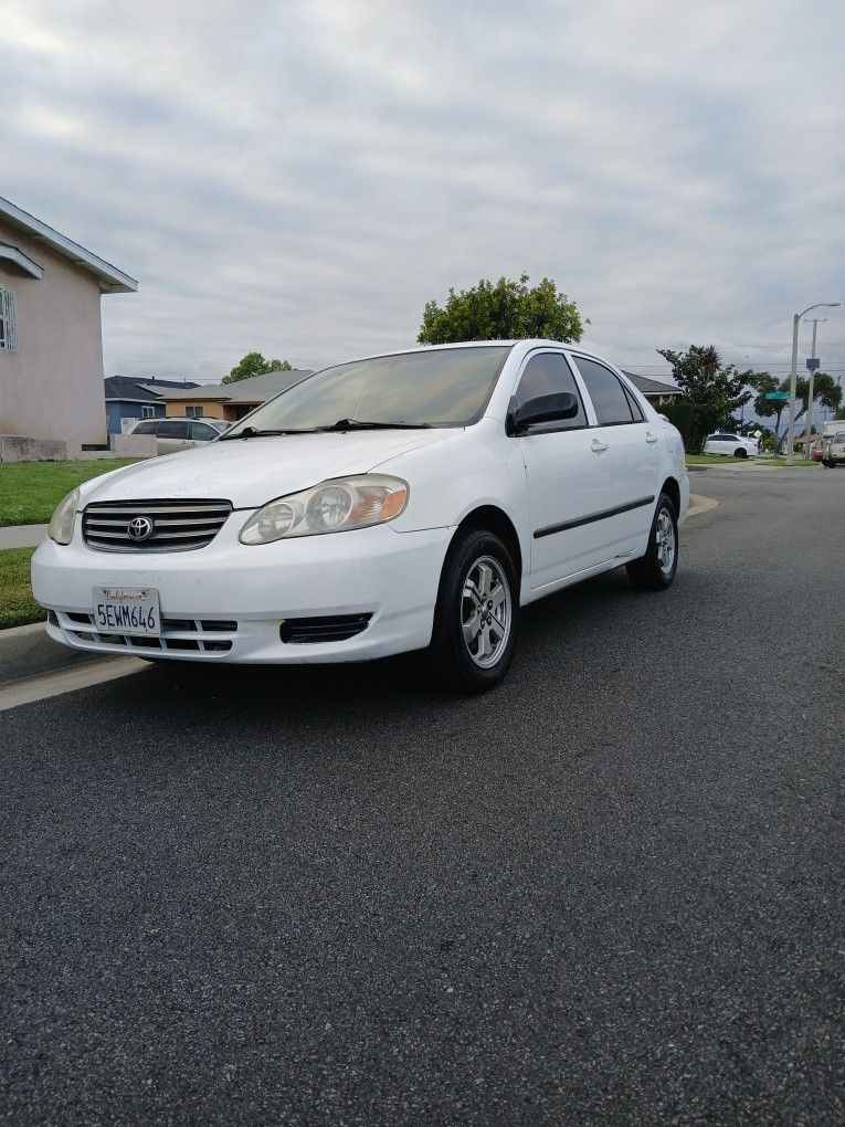 2003 Toyota Corolla