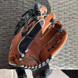 GG elite Rawlings  11 1/2 inches GGE115BRB