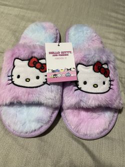 Hello Kitty Slippers 