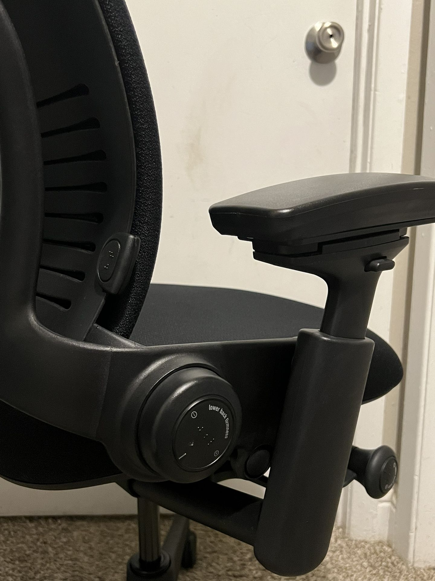 Steelcase Leap V 2 Office Chair -excellent Condition
