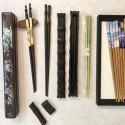 Wooden Chopsticks And Rests New