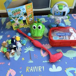 Kids Toy Lot- Gator Golf,finger puppets,doctor Set And i Learn Robbi Robot