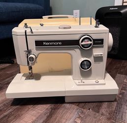 Vintage Kenmore Heavy Duty Sewing Machine (Model 148.15210)