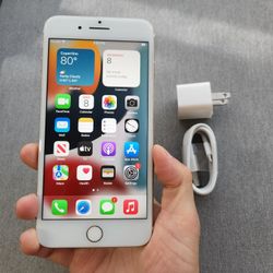 iPhone 7 Plus - UNLOCKED - Like New 