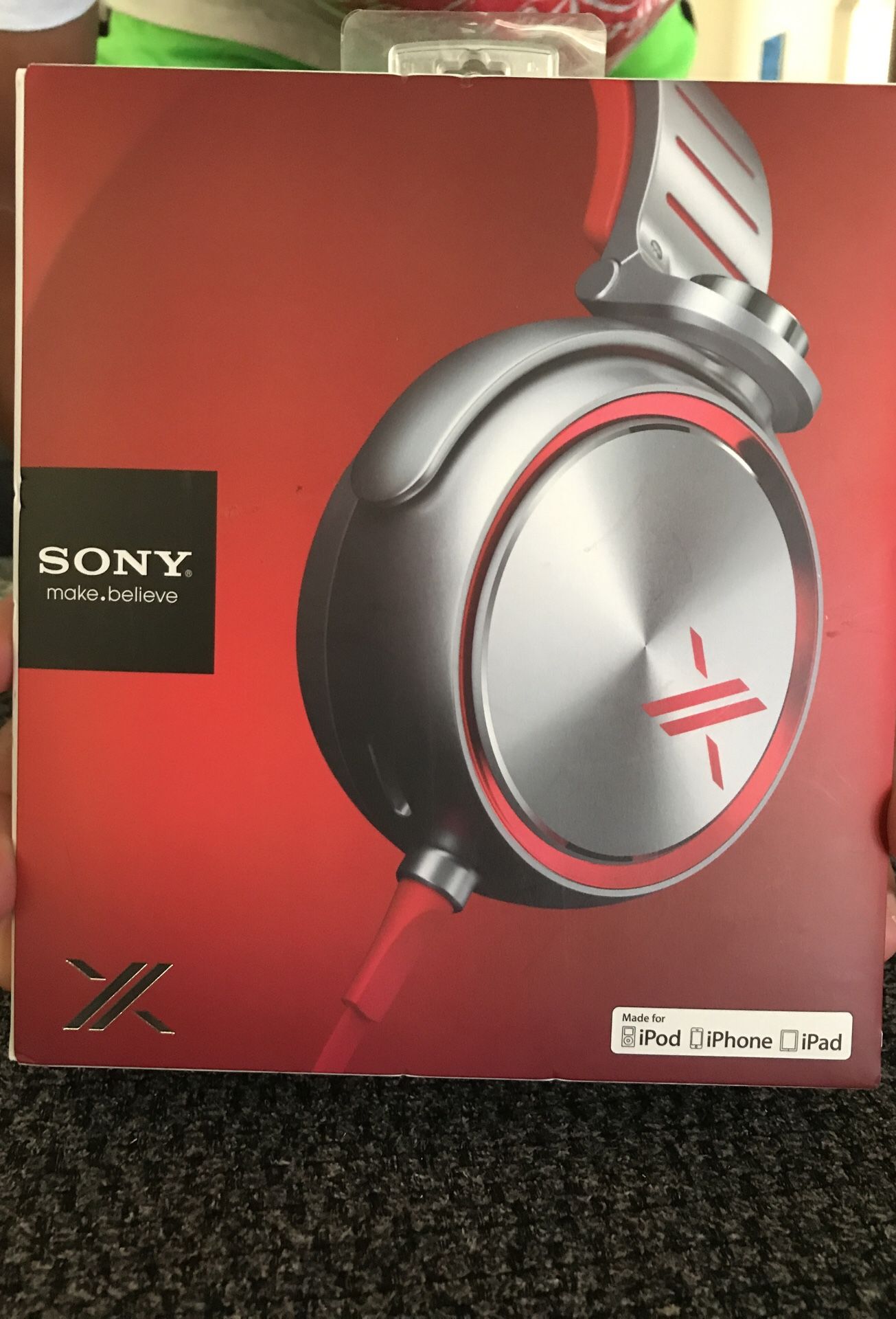 SONY MDR-XO5 HEADPHONES