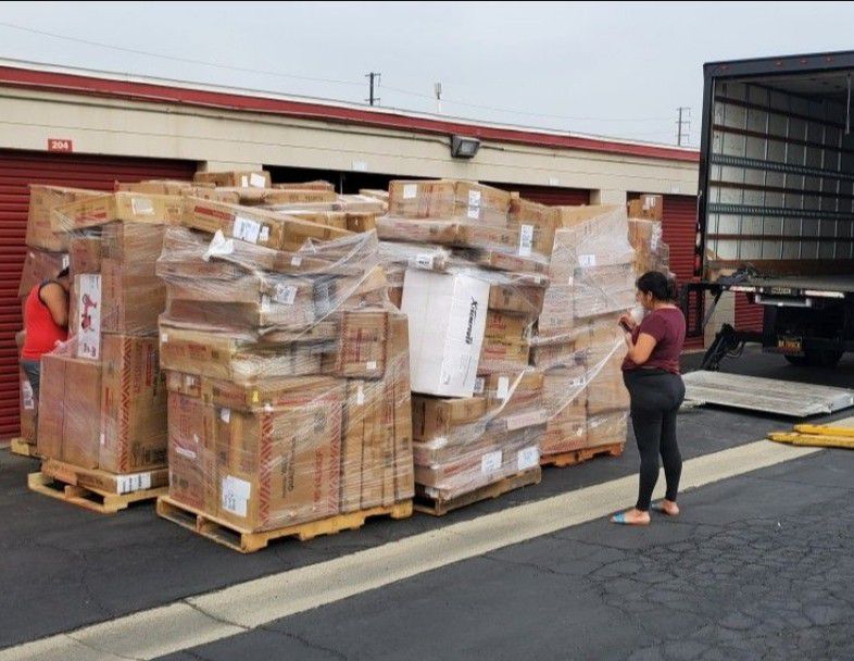 ☆Local Delivery Available For $40☆ (Warehouse Located In San Bernardino) Major Brand Store Overstock and Customer Returned items Pallets