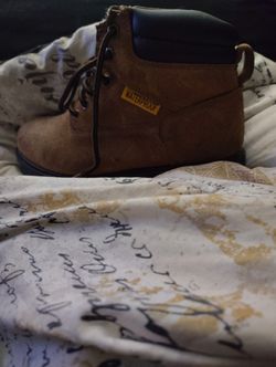 Work Boots Steel Toe Size 9.5 . 